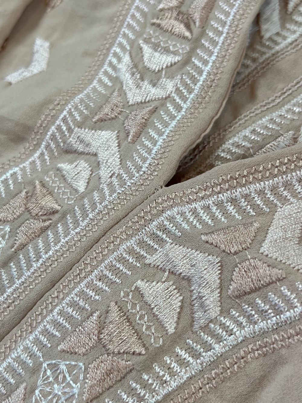 Adiva sz XL Light Neutral Blouse Bohemian Cottagecore Embroidered Romantic - Picture 13 of 13